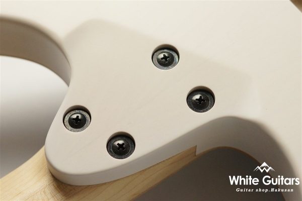 Boden J6 Tremolo Standard - Pale Blue White